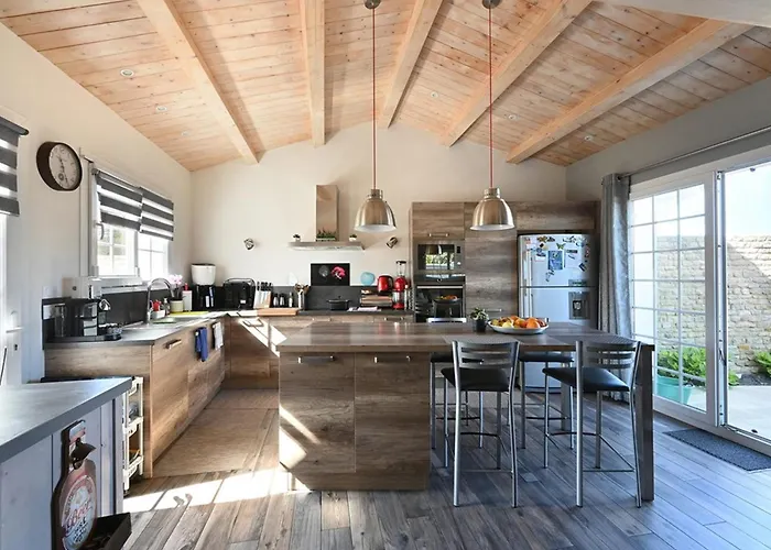 Maison Familiale A Saint-clement, Proche Plage, Jardin, Cheminee, Bbq, 3 Ch, Internet - Fr-1-434-114 Saint-Clément-des-Baleines