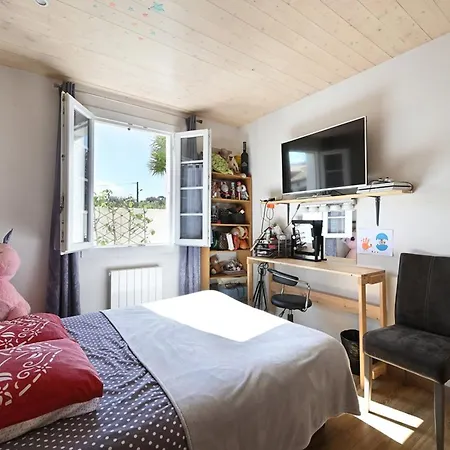 Maison Familiale A Saint-clement, Proche Plage, Jardin, Cheminee, Bbq, 3 Ch, Internet - Fr-1-434-114 *