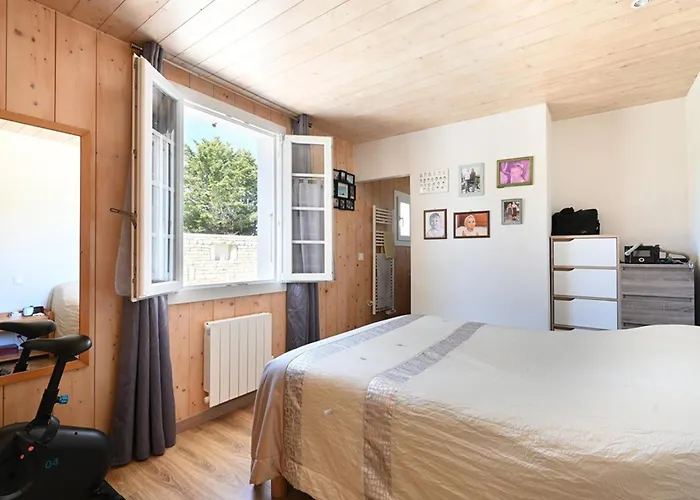 Maison Familiale à Saint-clément, Proche Plage, Jardin, Cheminée, Bbq, 3 Ch, Internet - Fr-1-434-114 *